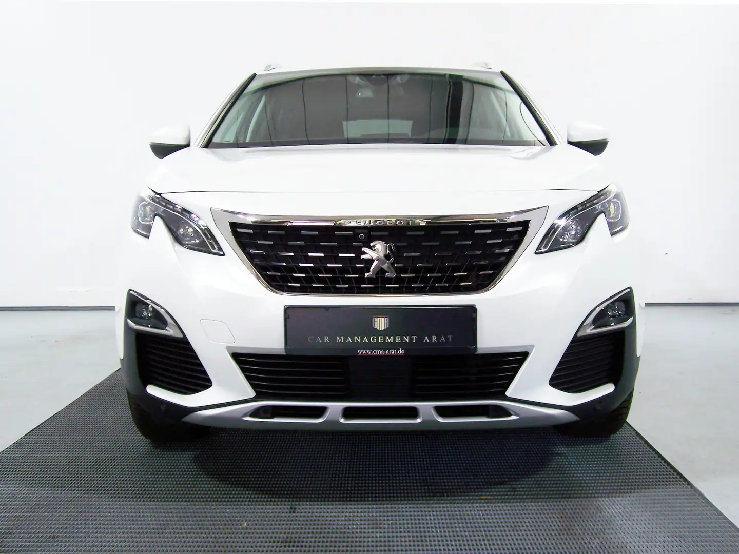 Peugeot 3008 1.2 PureTech 130 GT Line AMB+NAV+360°+ Weiß - 2