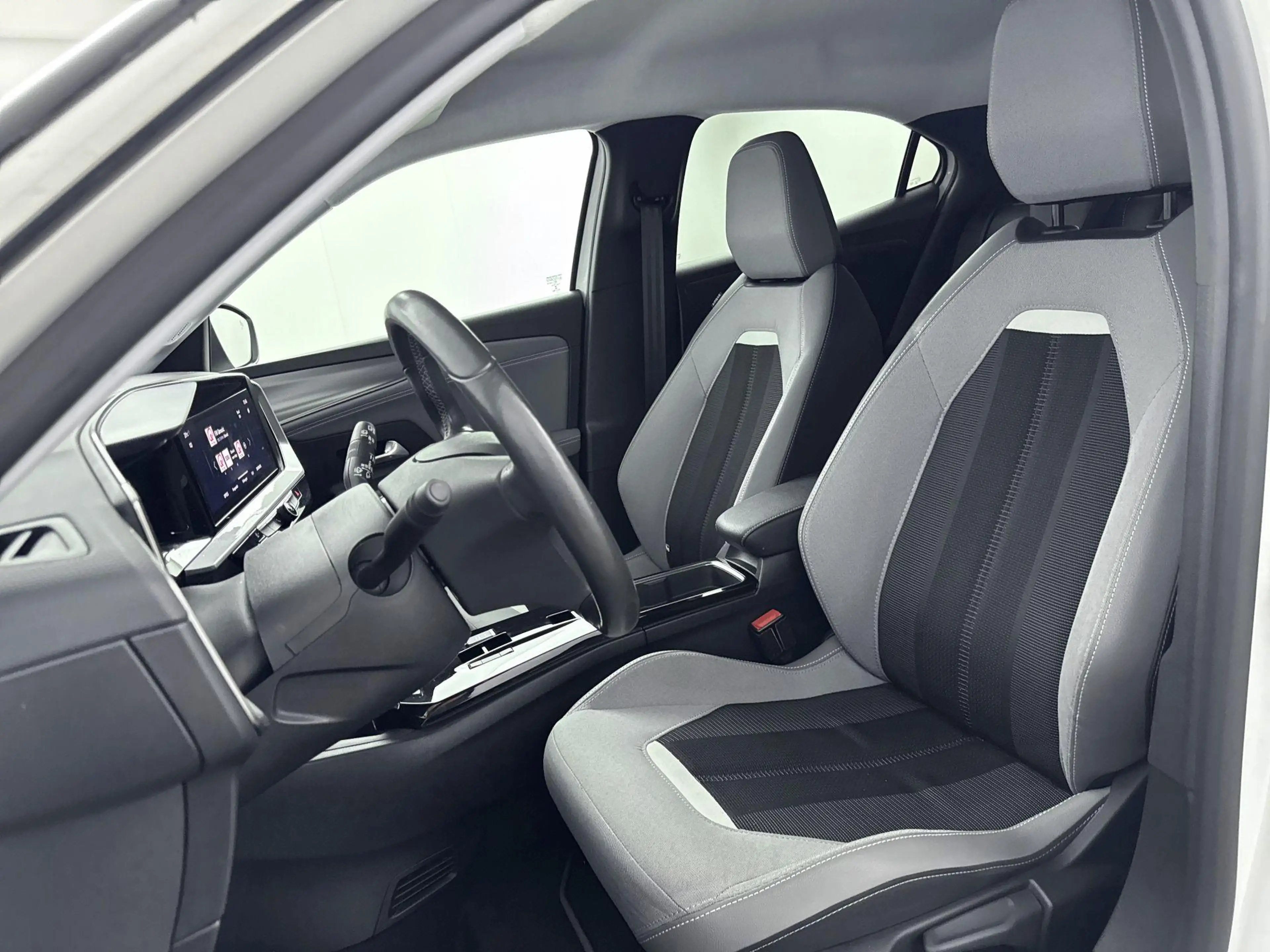 Opel Mokka-E Business Elegance 50-kWh | 1ste eigenaar | Stoel- — photo 9