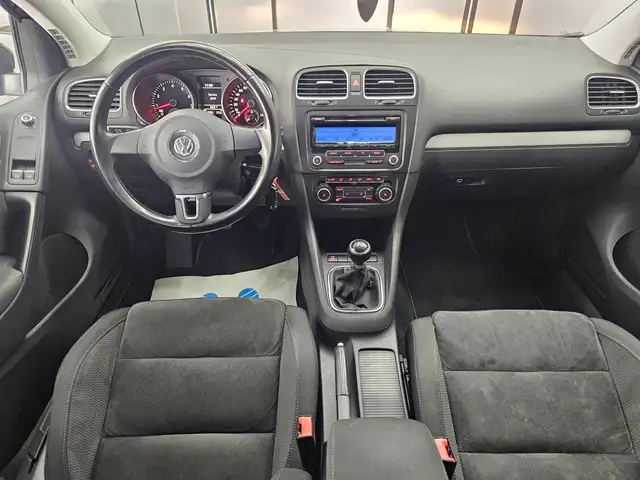 Volkswagen Golf view 13