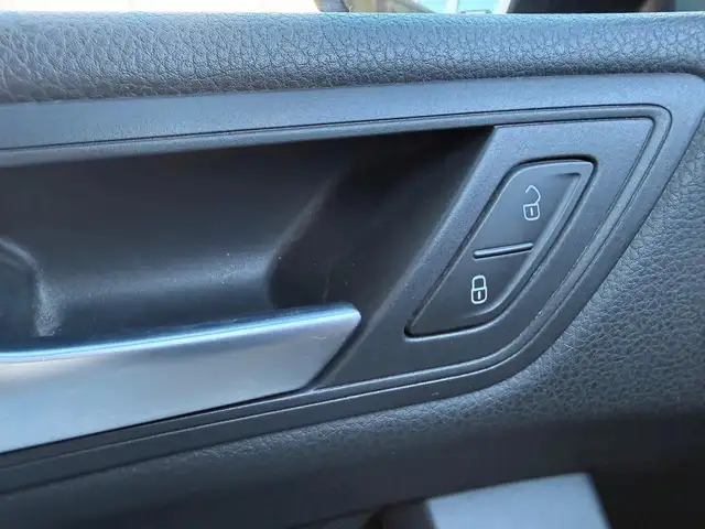 Volkswagen Touran view 18
