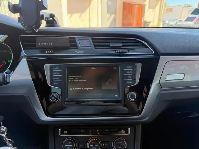 Volkswagen Touran view 20