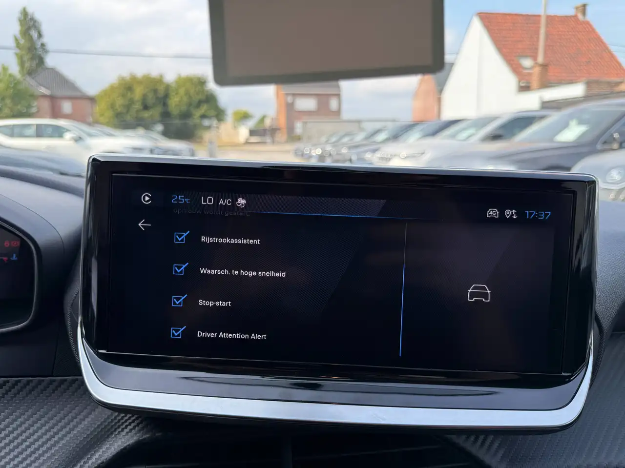 Peugeot 208 1.2i TURBO 360 CAMERA DODE HOEK NAVIGATIE LEDER FULL LED CARPLAY, миниатюра 27
