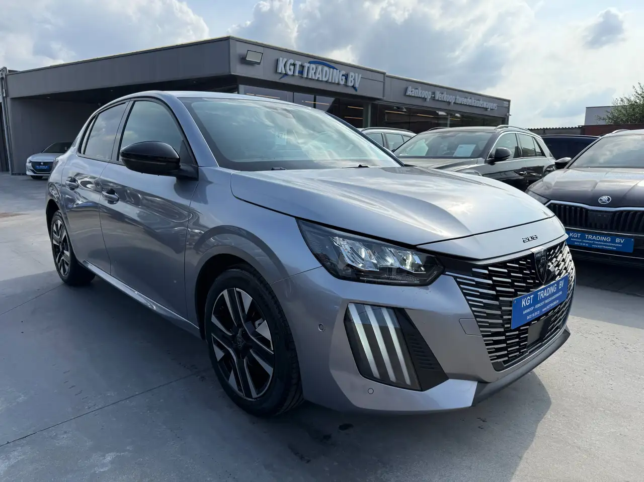 Peugeot 208 1.2i TURBO 360 CAMERA DODE HOEK NAVIGATIE LEDER FULL LED CARPLAY, миниатюра 3