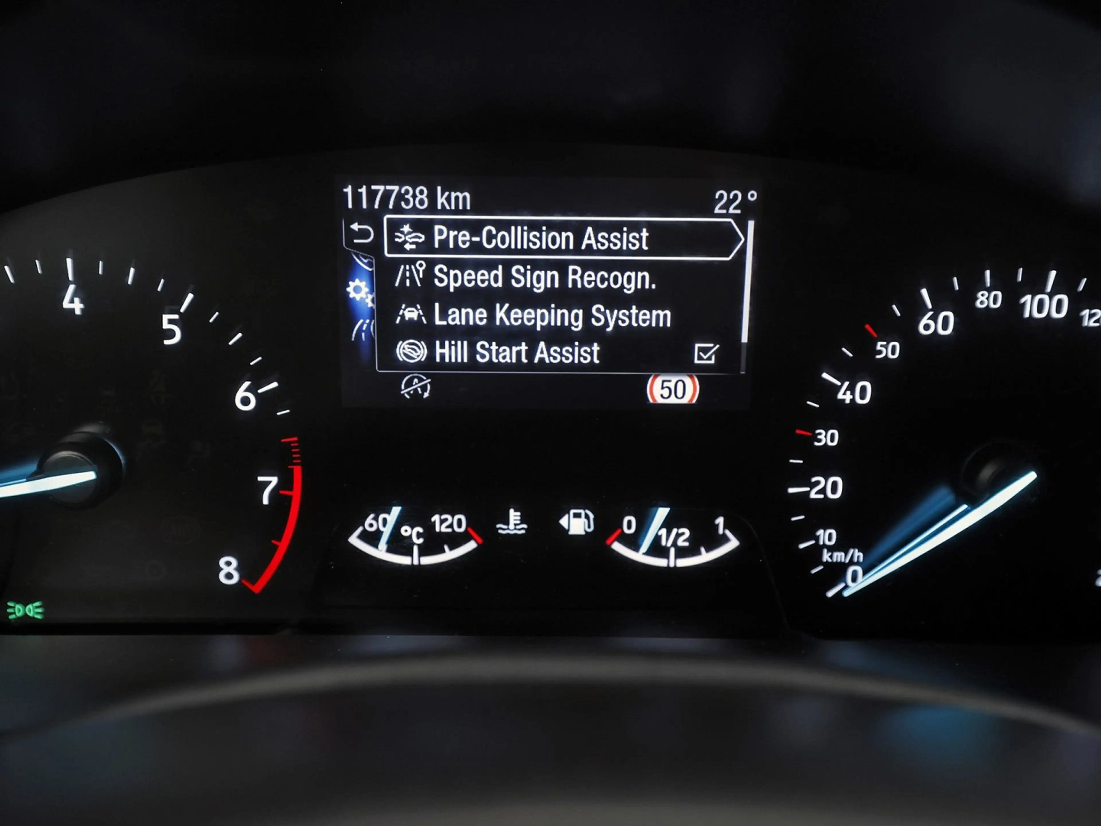 Ford Focus Wagon 1.0 EcoBoost ST Line (APPLE CARPLAY, GROOT N — photo 21