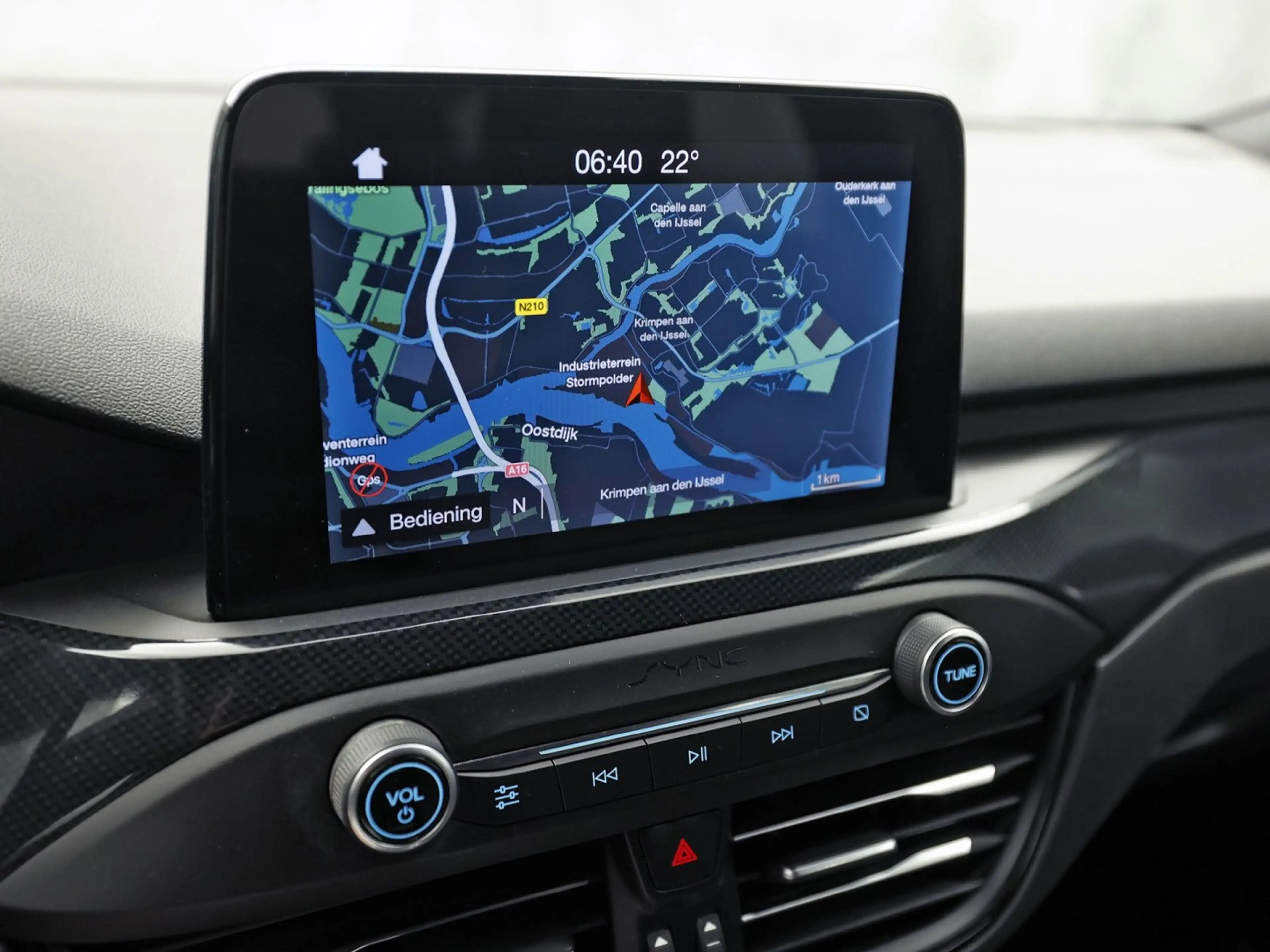 Ford Focus Wagon 1.0 EcoBoost ST Line (APPLE CARPLAY, GROOT N — photo 22
