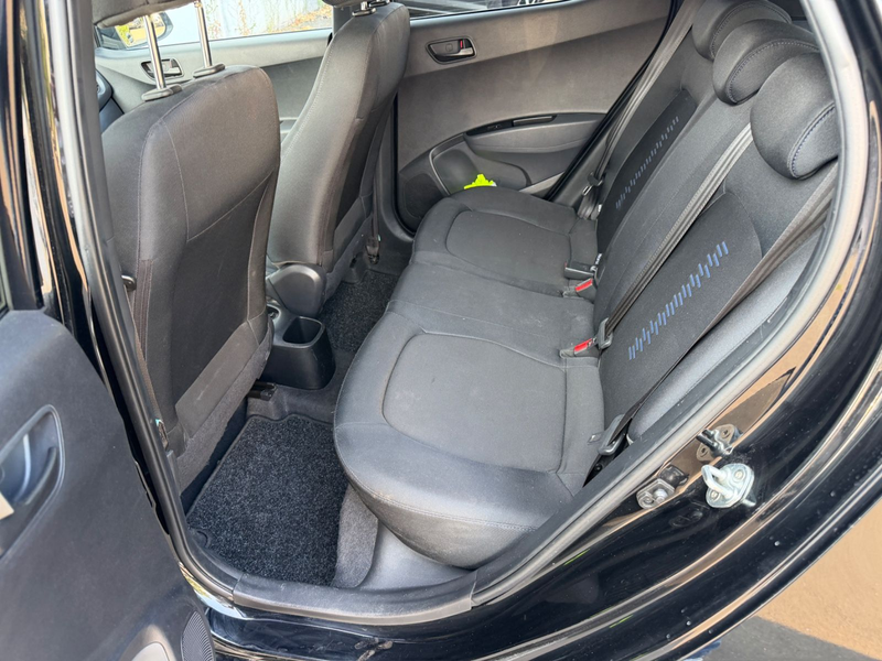 Hyundai i10 Passion Klima — photo 10