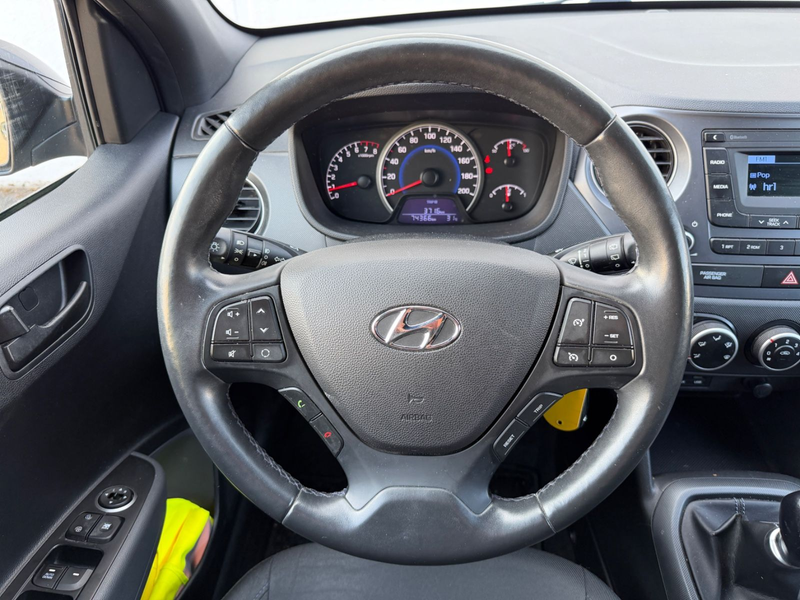 Hyundai i10 Passion Klima — photo 15