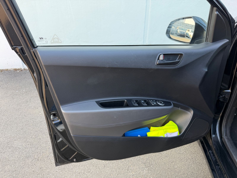 Hyundai i10 Passion Klima — photo 7