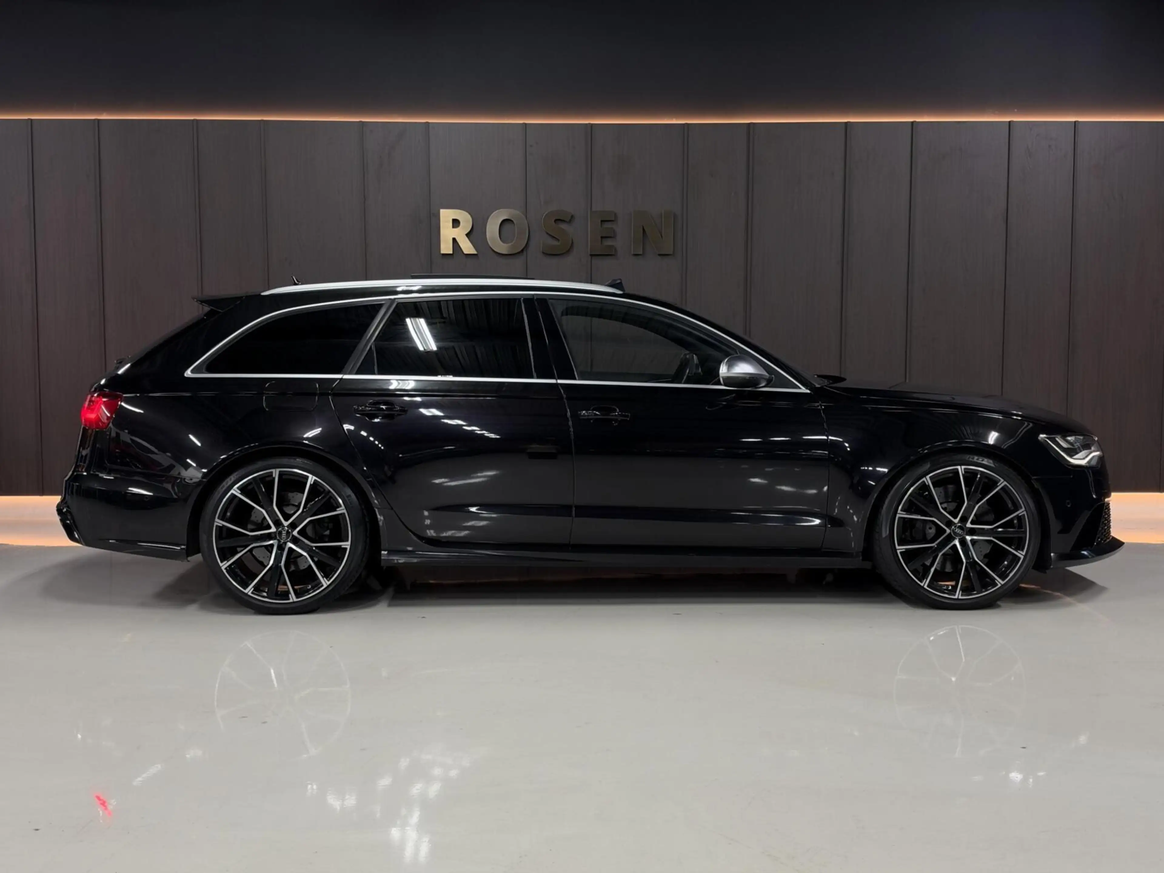 Audi RS6 Avant 4.0 TFSI RS 6 quattro|PANO|SOFTCL|BOSE|MEMO — photo 7