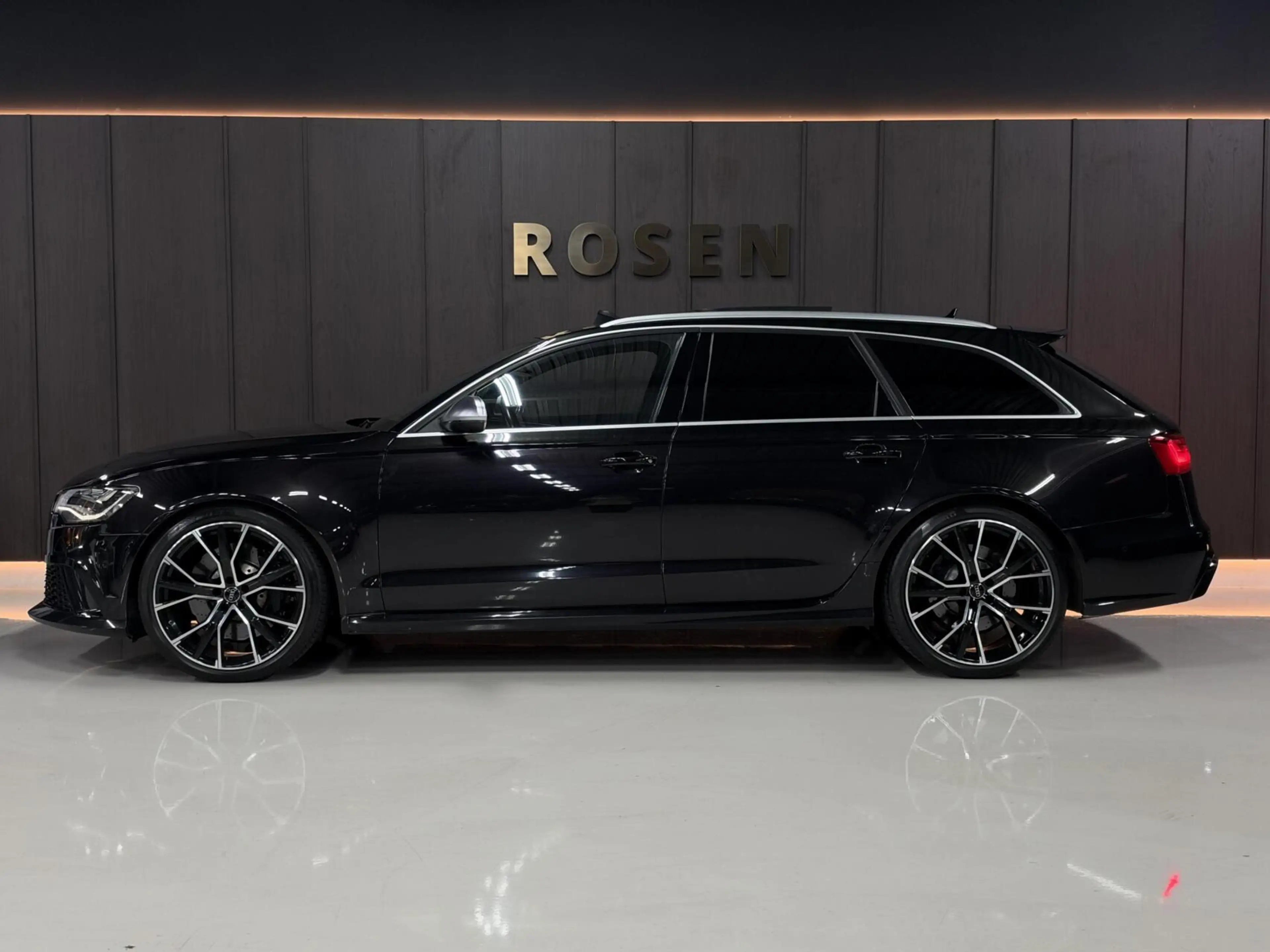 Audi RS6 Avant 4.0 TFSI RS 6 quattro|PANO|SOFTCL|BOSE|MEMO — photo 12