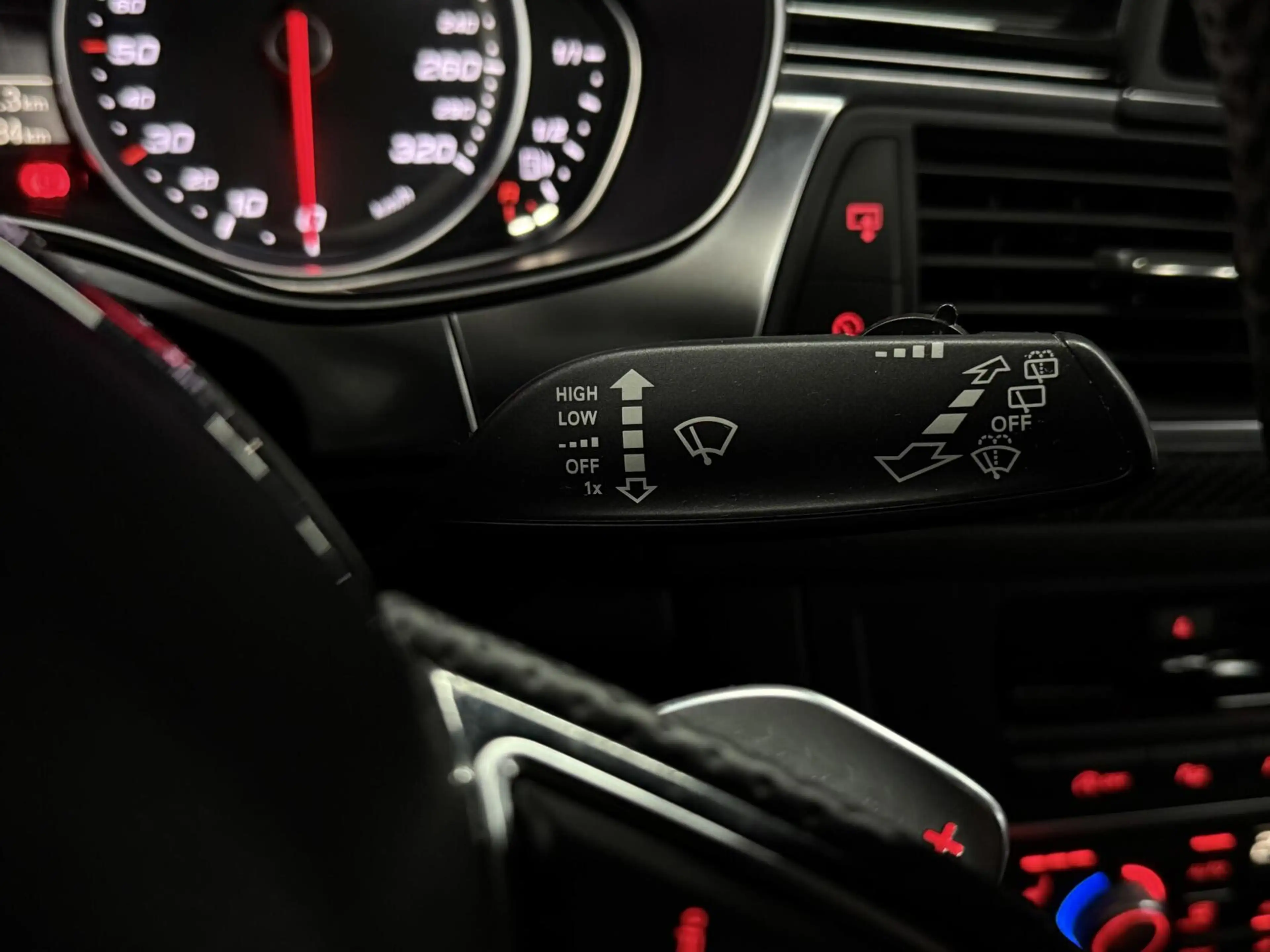 Audi RS6 Avant 4.0 TFSI RS 6 quattro|PANO|SOFTCL|BOSE|MEMO — photo 15