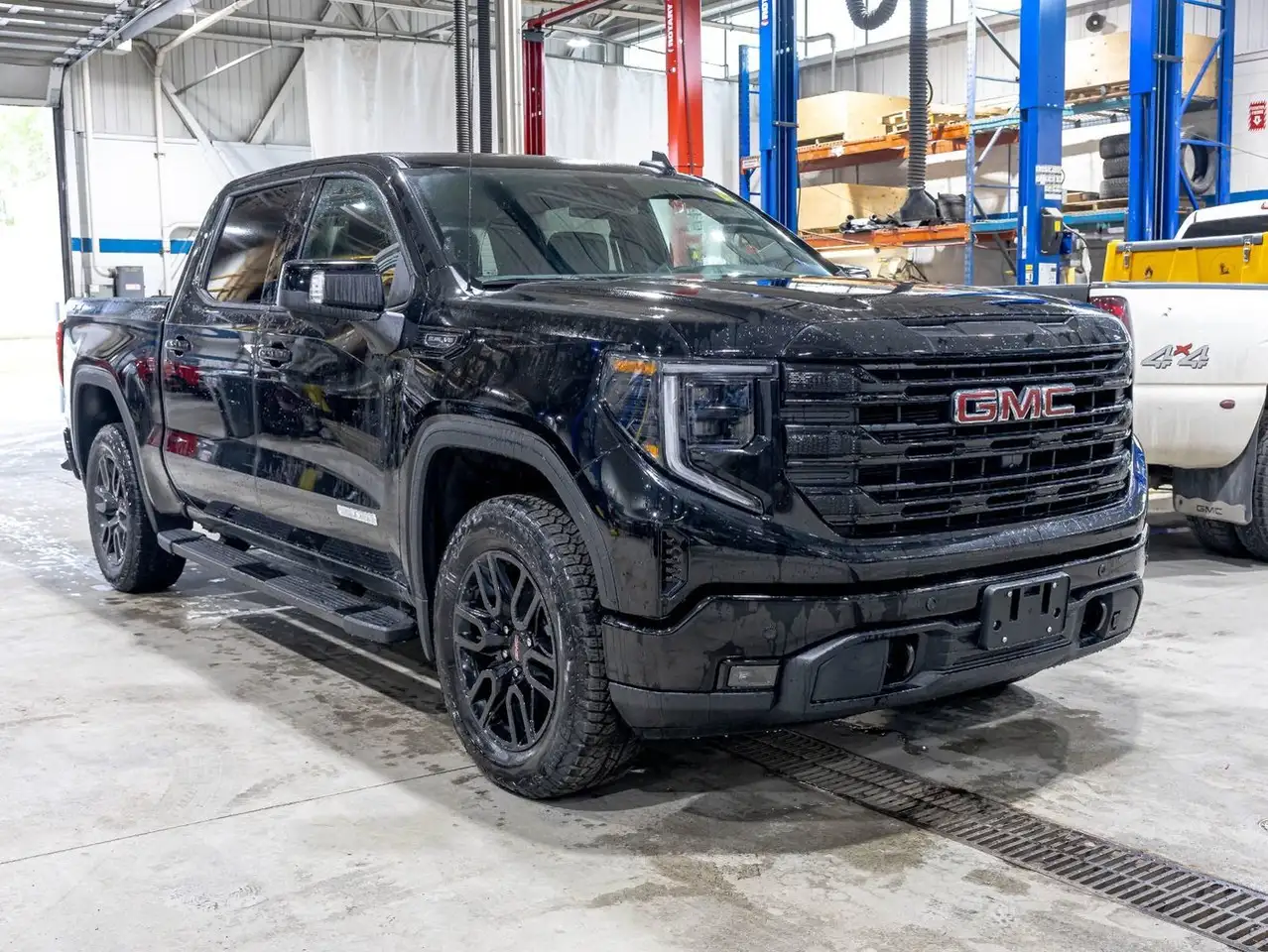 GMC Sierra 1500 снимка GMC Sierra 1500