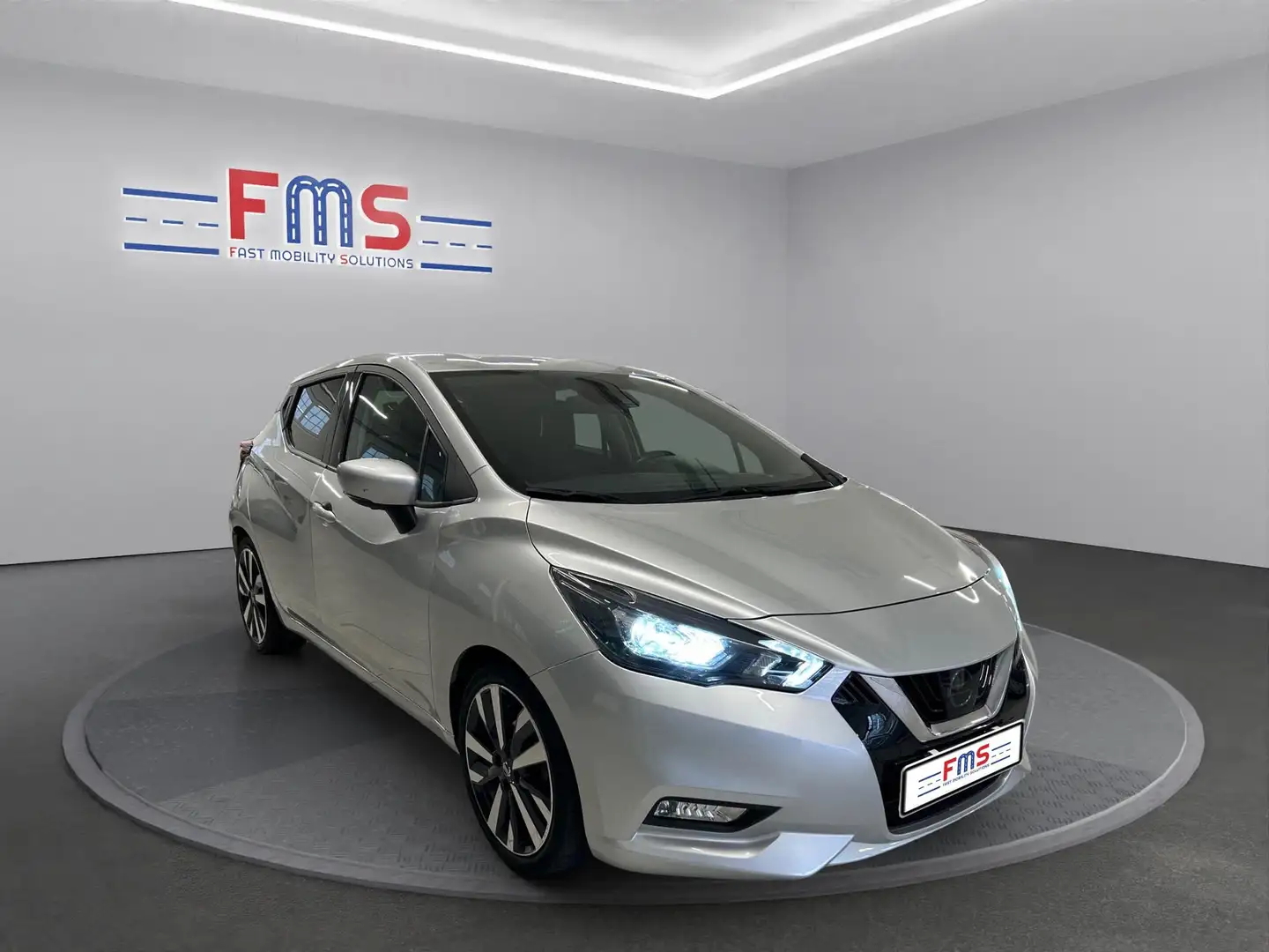 Nissan Micra Micra 1.0 ig-t Tekna 92cv Grigio - 2
