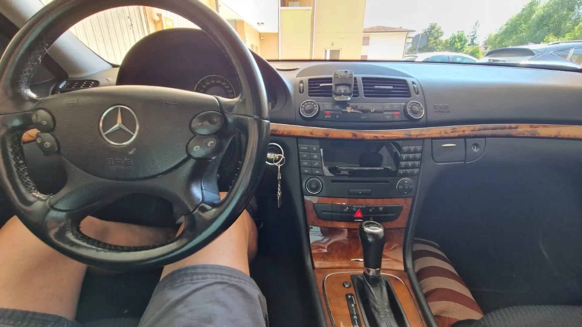Mercedes-Benz E 220 CDI Automatik Elegance - 2