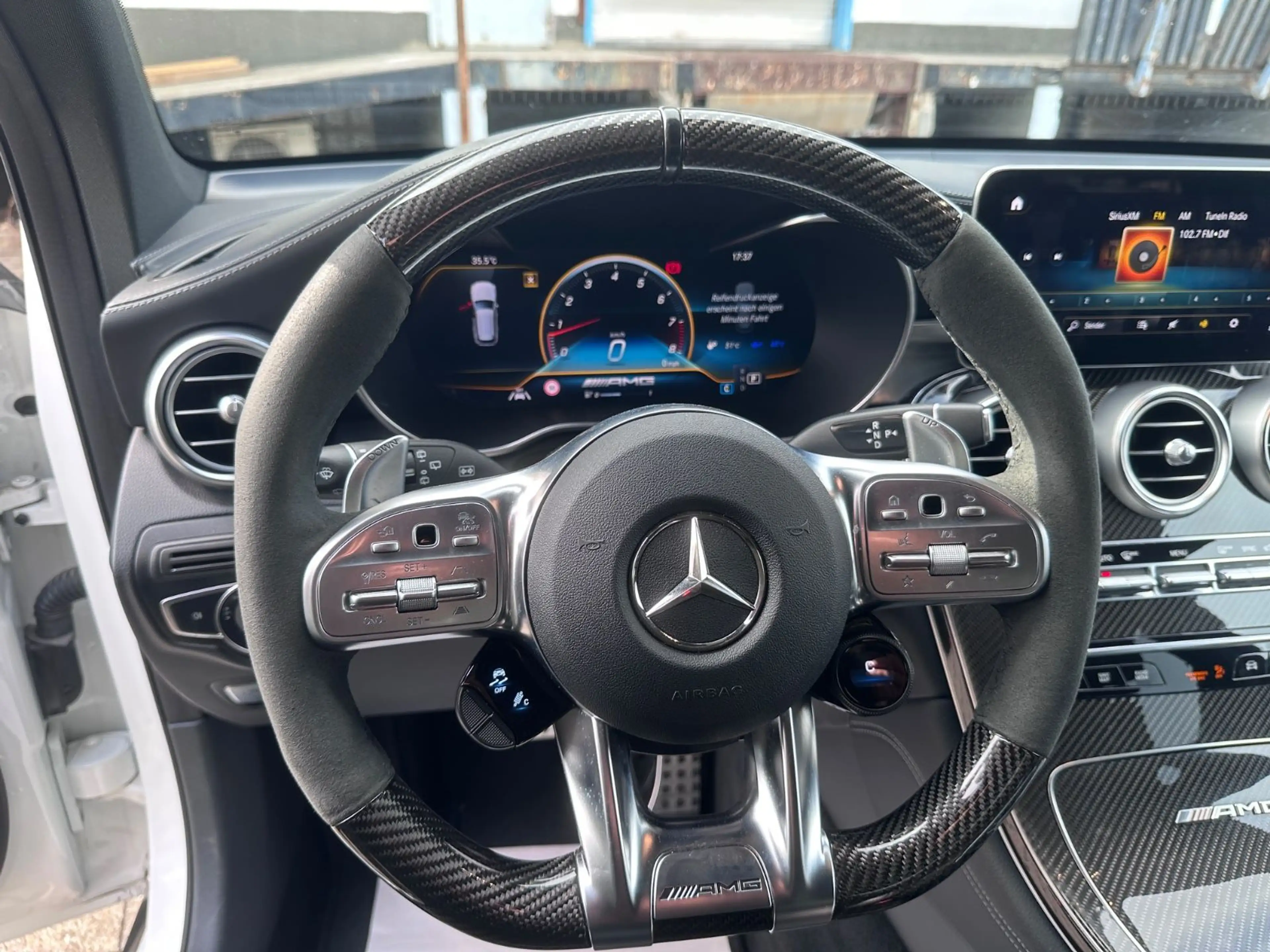 Mercedes-Benz GLC 63 AMG — photo 13