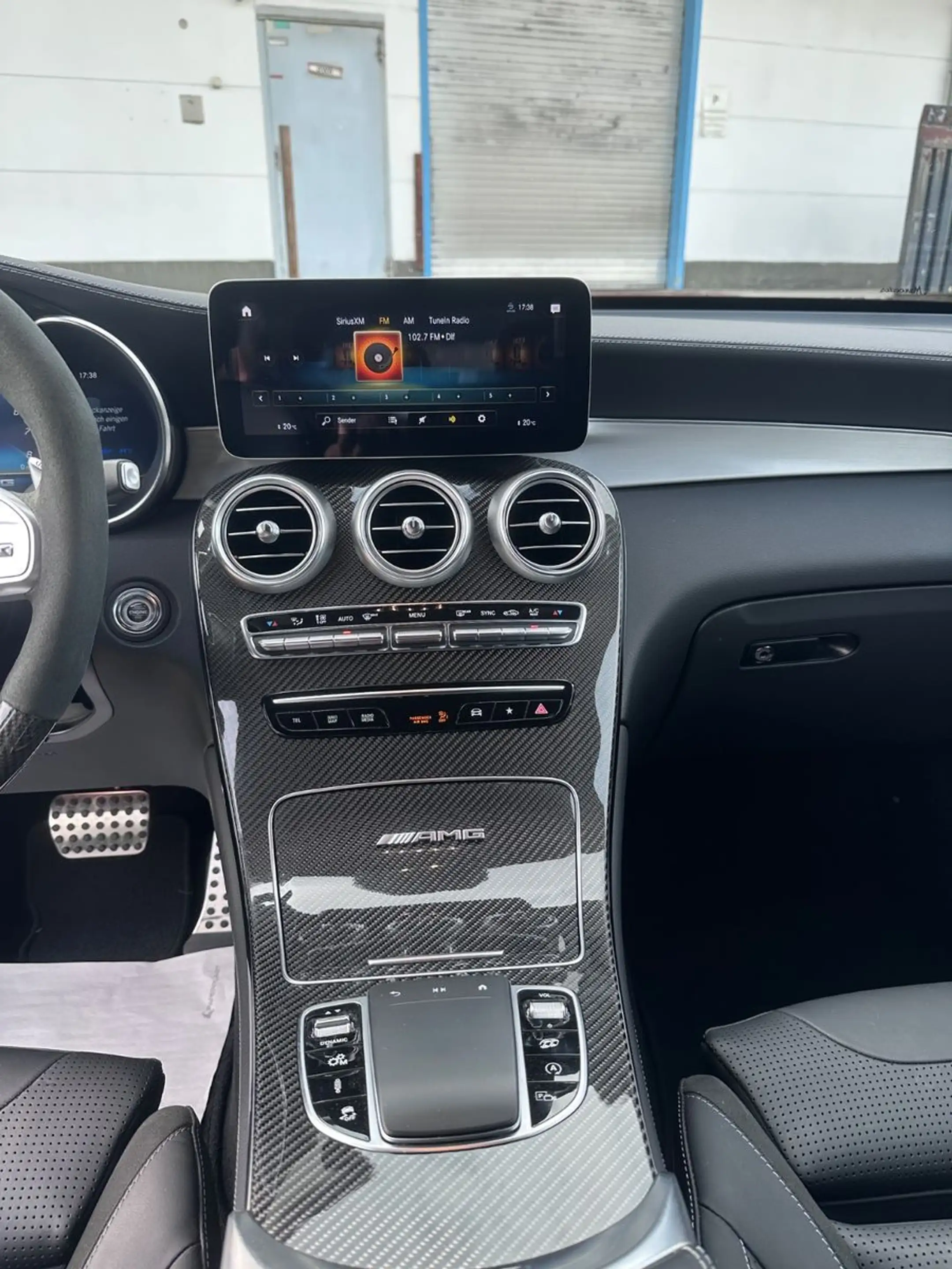 Mercedes-Benz GLC 63 AMG — photo 14