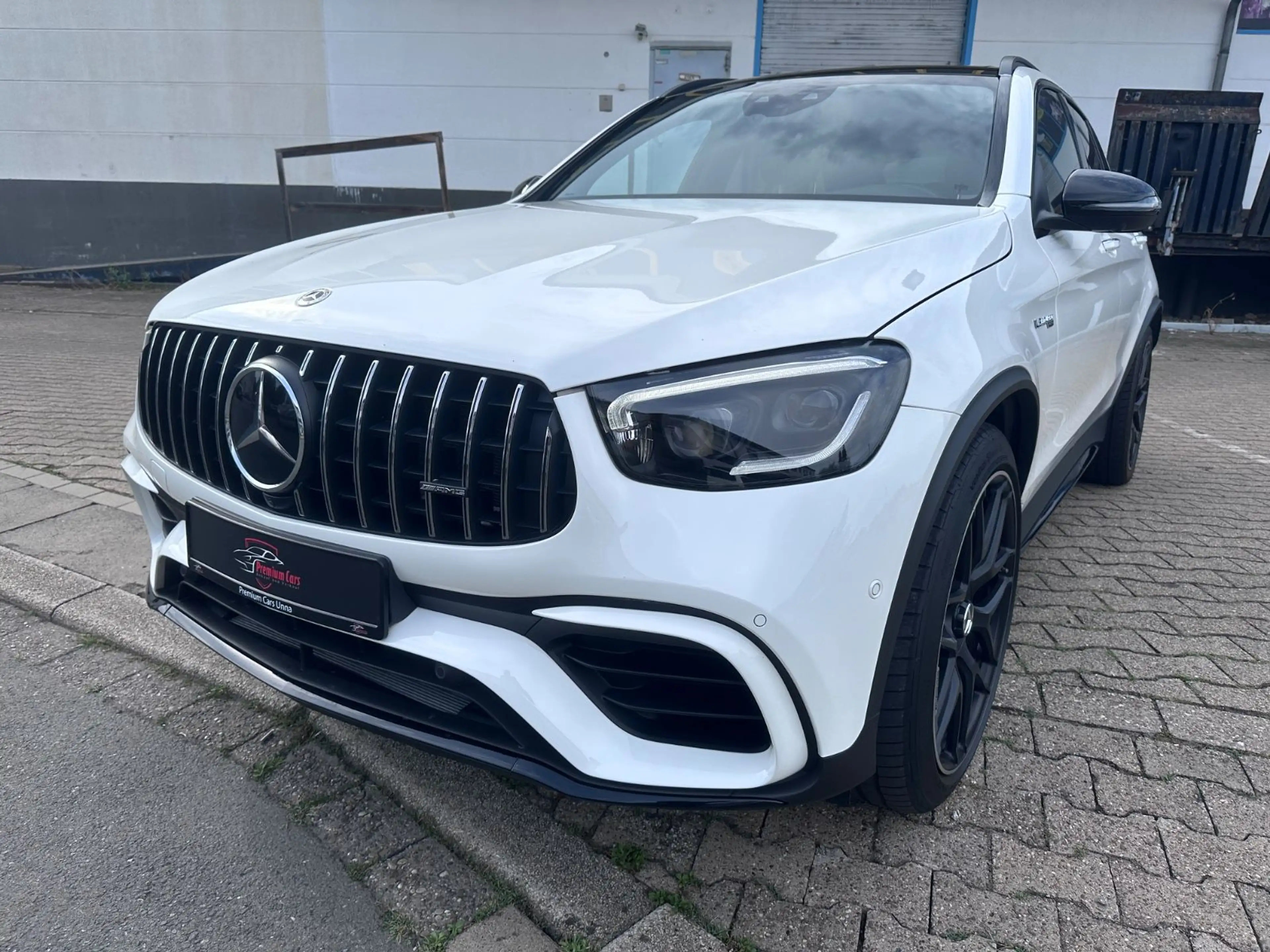 Mercedes-Benz GLC 63 AMG — photo 2