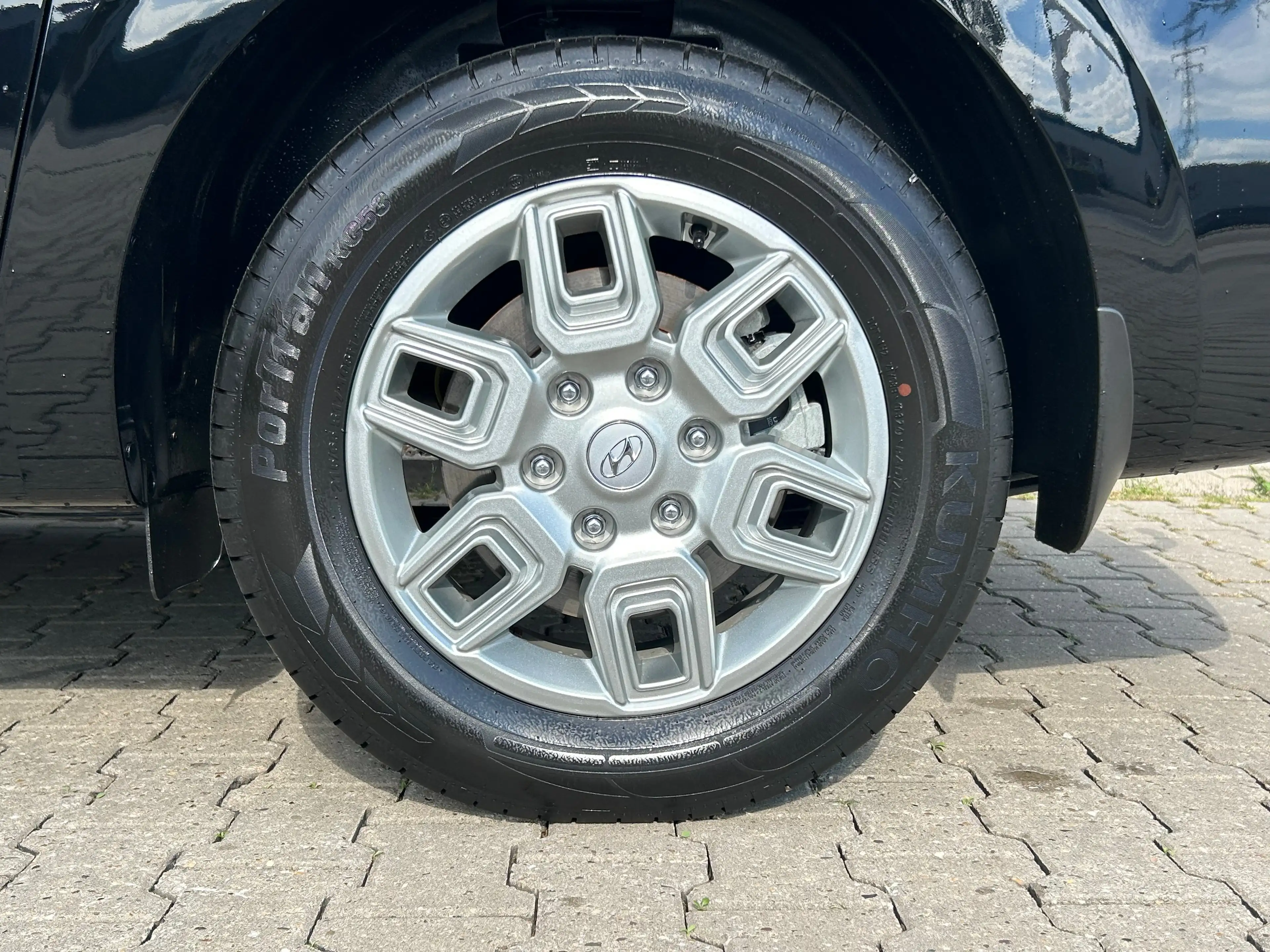Hyundai STARIA Dubbel Cabine UNIEK! | Dubbele Cabine | Trekhaak 1 — photo 40