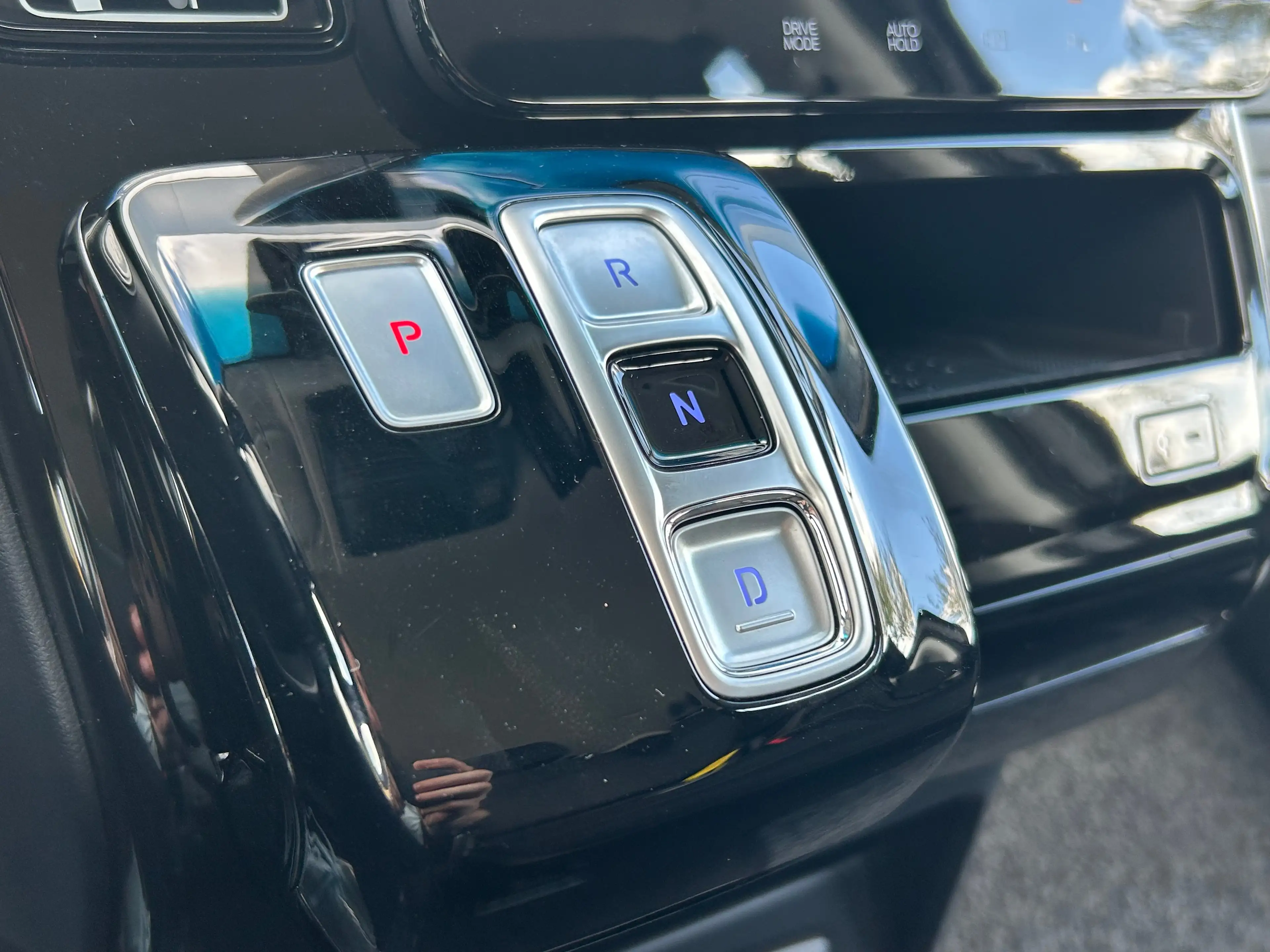 Hyundai STARIA Dubbel Cabine UNIEK! | Dubbele Cabine | Trekhaak 1 — photo 23