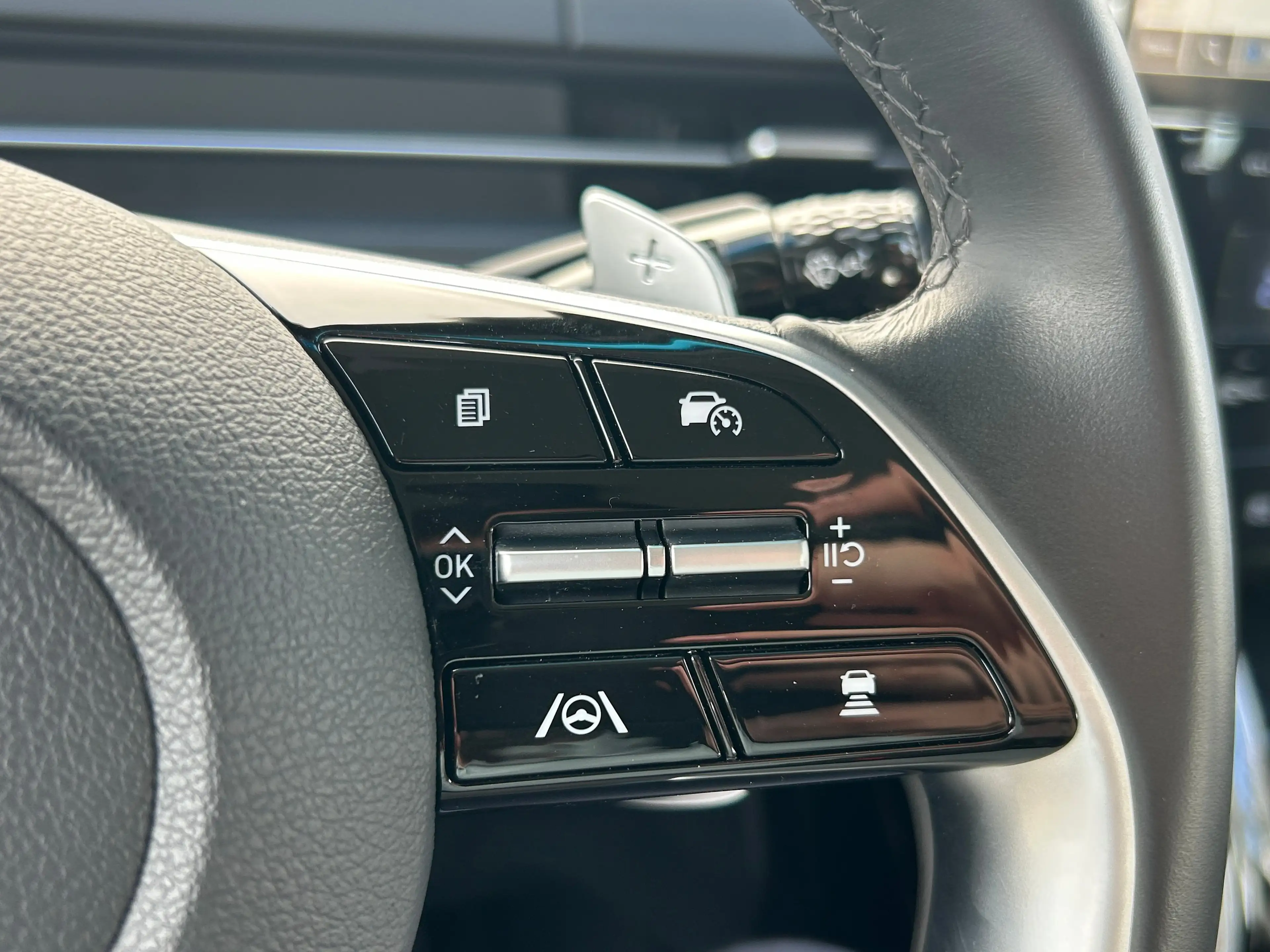 Hyundai STARIA Dubbel Cabine UNIEK! | Dubbele Cabine | Trekhaak 1 — photo 16