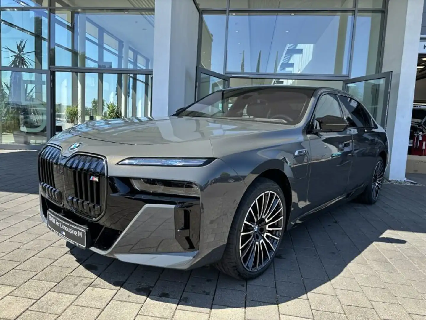BMW 760 Me xDrive Limousine Gris - 1