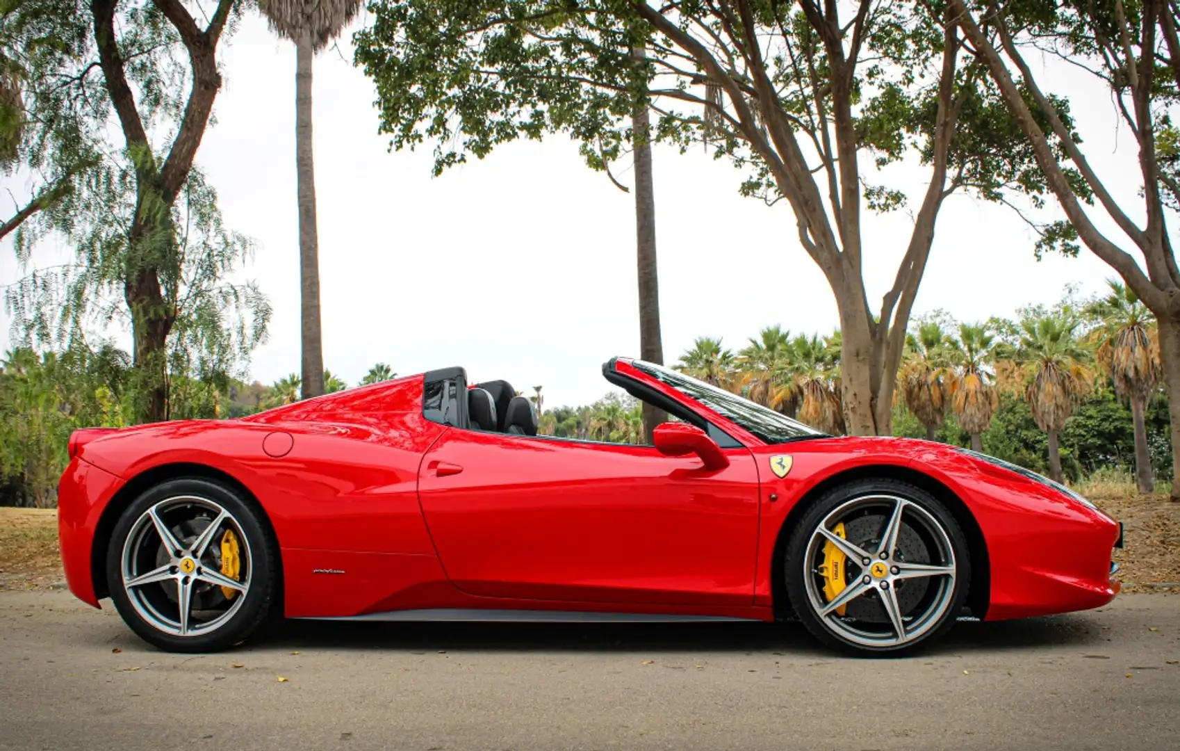Ferrari 458 Spider Rosso - 1