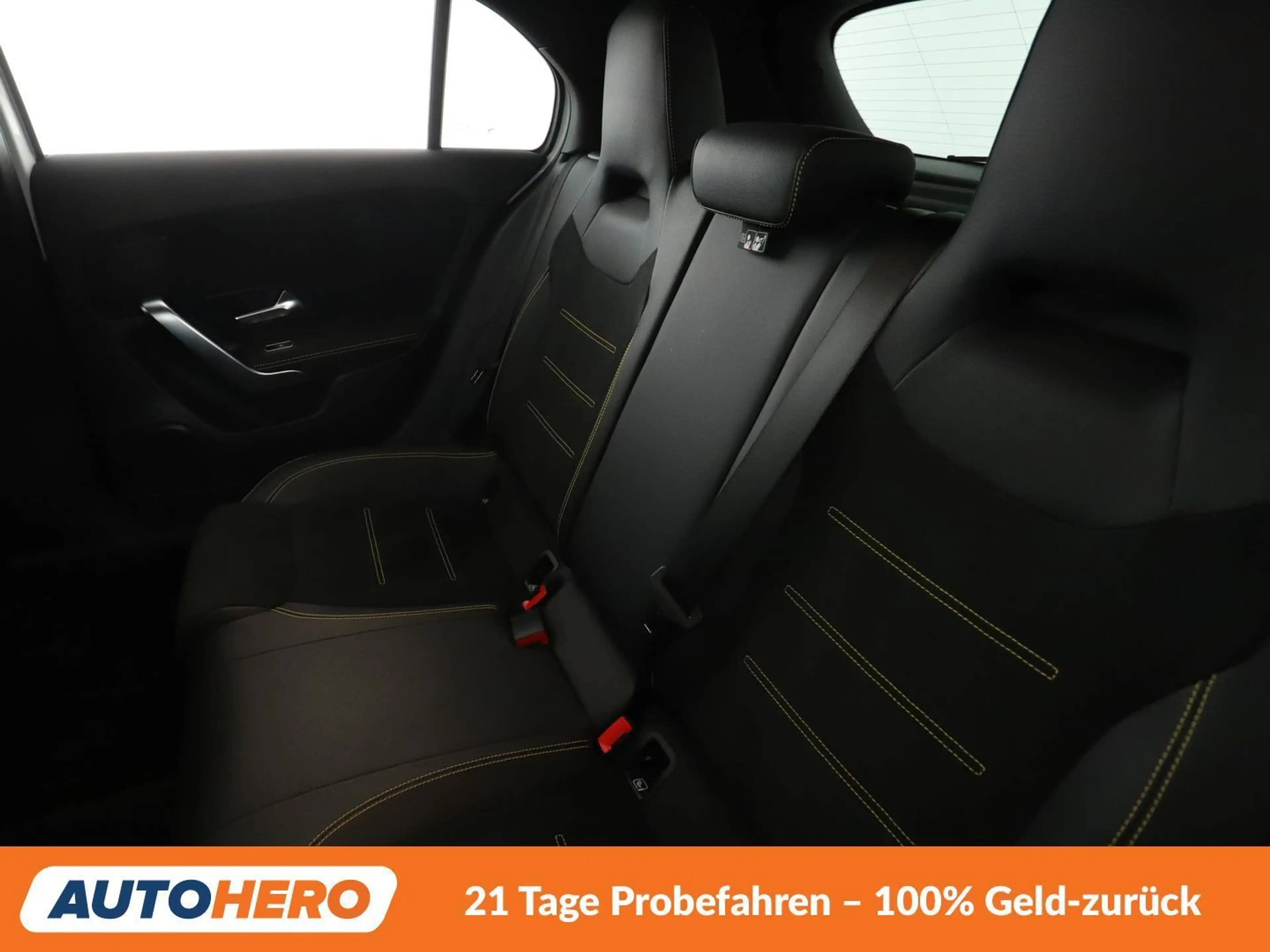 Mercedes-Benz A 45 AMG A 45 AMG S 4Matic Aut.*NAVI*LED*TEMPO*CAM*PDC*SHZ* — photo 12