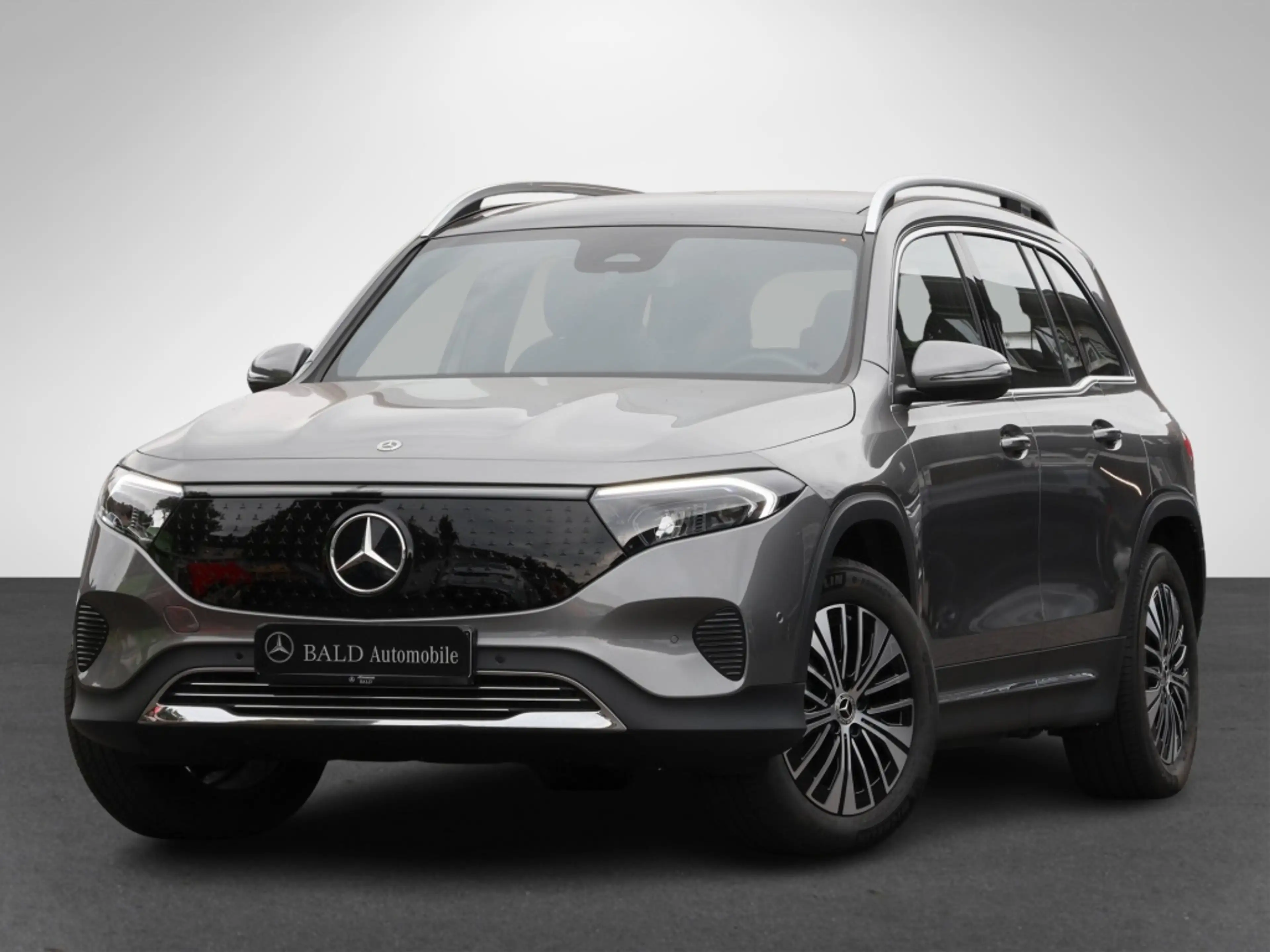 Mercedes-Benz EQB 350 4M Progressive/Pano/AHK/Distr/Ambi/Totw — photo 2