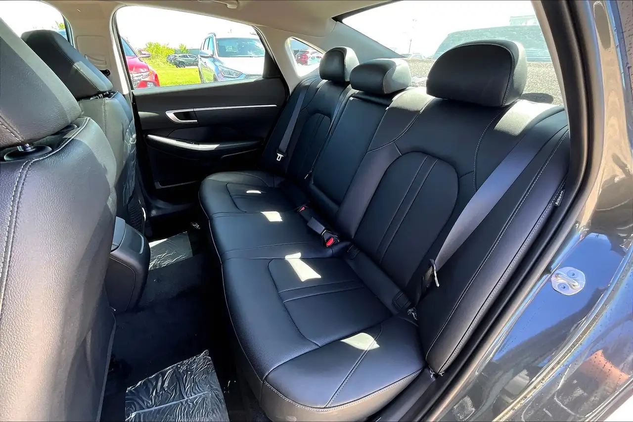 Hyundai SONATA снимка Hyundai SONATA