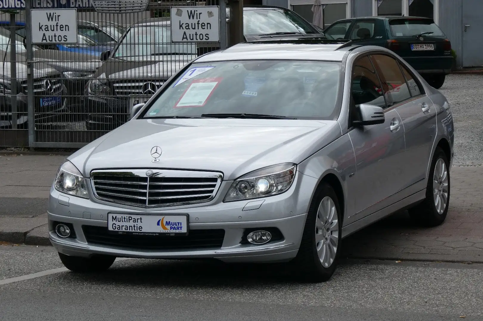 Mercedes-Benz C 200 AVANTGARDE 1.Hand "TÜV bis 05/2027" Plateado - 2
