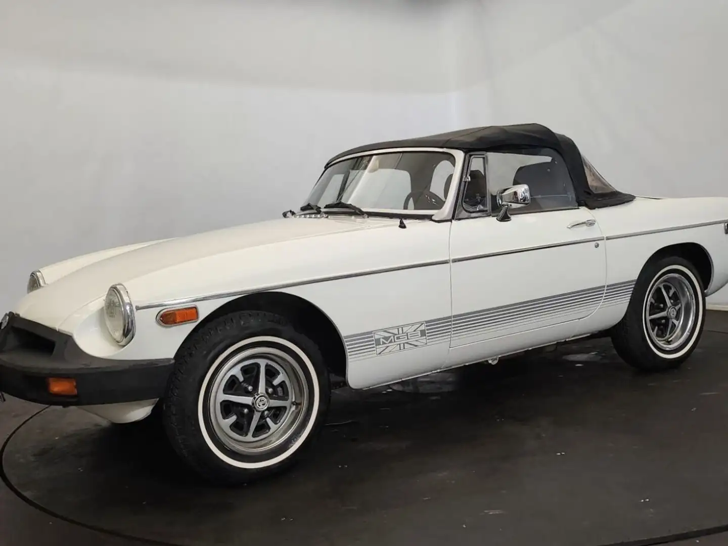MG MGB B cabriolet Blanc - 2
