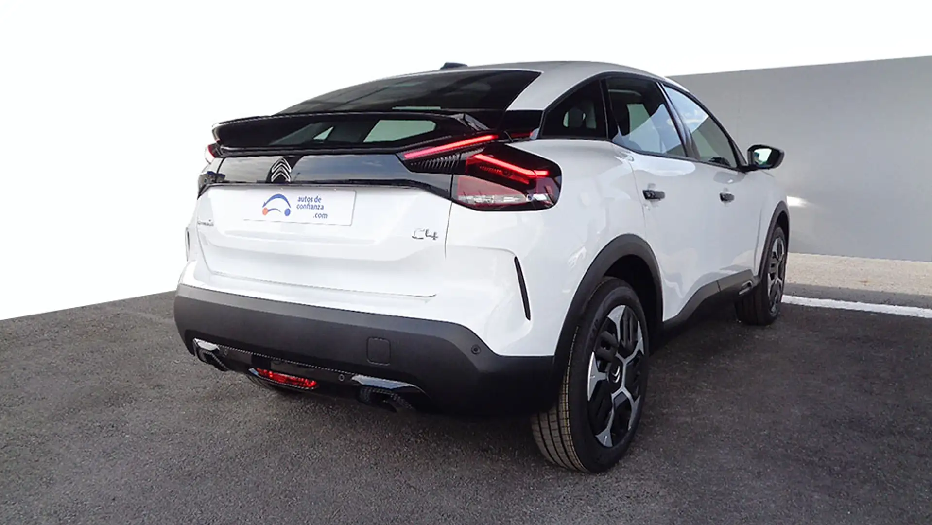 Citroen C4 PURETECH FEEL - 2