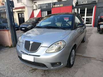 Ypsilon 1.3 mjt 16v Oro Giallo 90cv