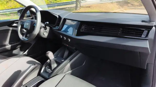 Audi A1 view 10