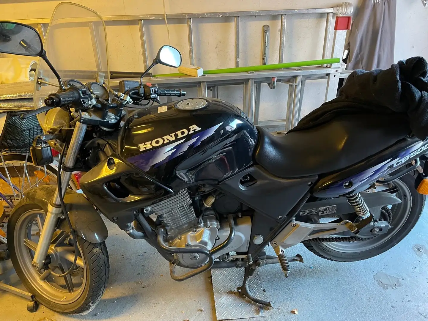 Honda CB 500 PC 32, 500 ccm Blau - 1