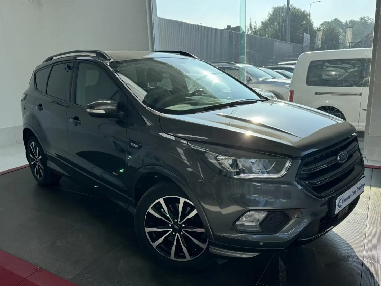 Ford Kuga ST Line 1.5EcoBoost S&S 175ch GPS CUIR GARANTIE 12 Grijs - 2