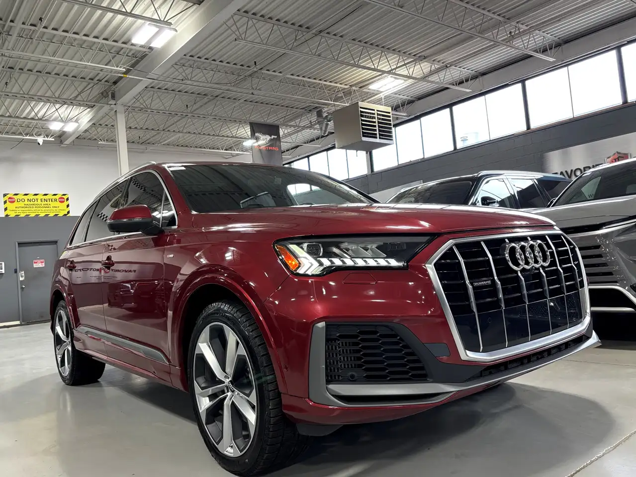 Audi Q7 photo Audi Q7