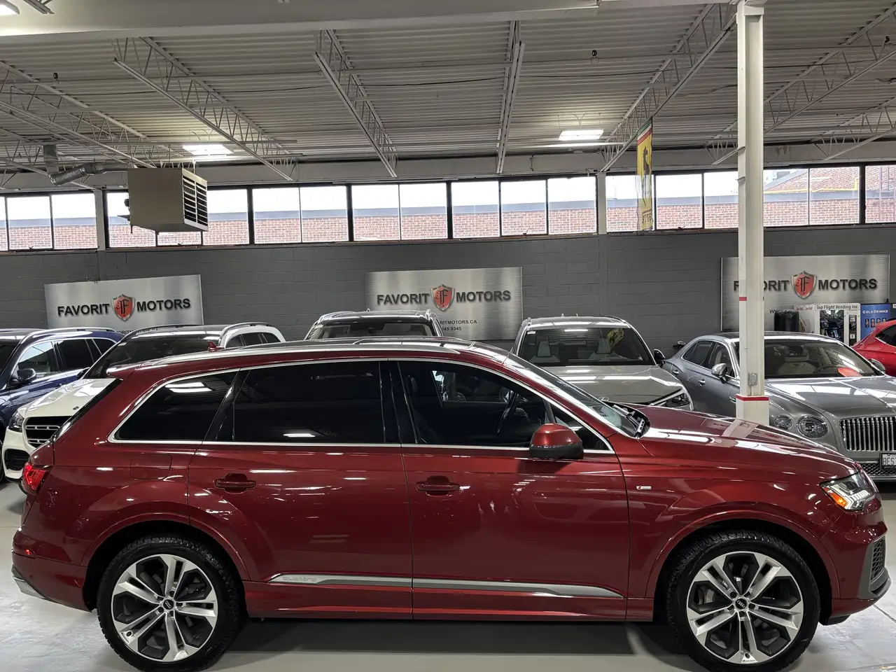 Audi Q7 photo Audi Q7