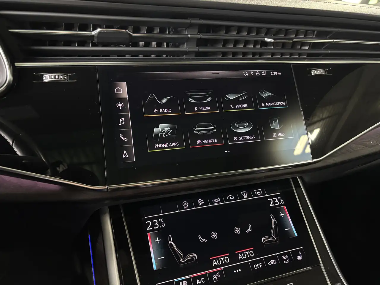Audi Q7 photo Audi Q7