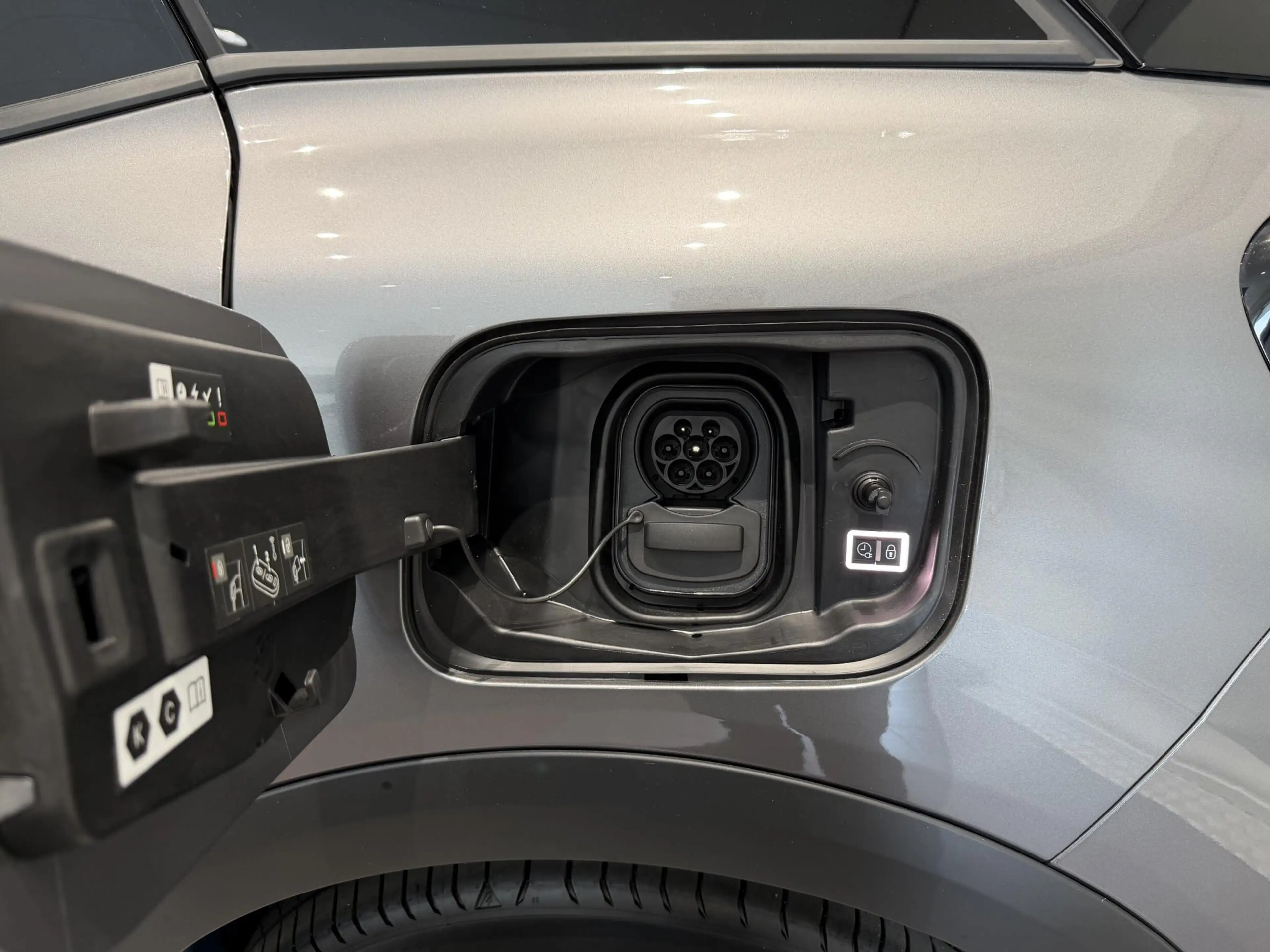 Citroen E-C4 Electric Collection 156pk Extended range 54 kWh — photo 9