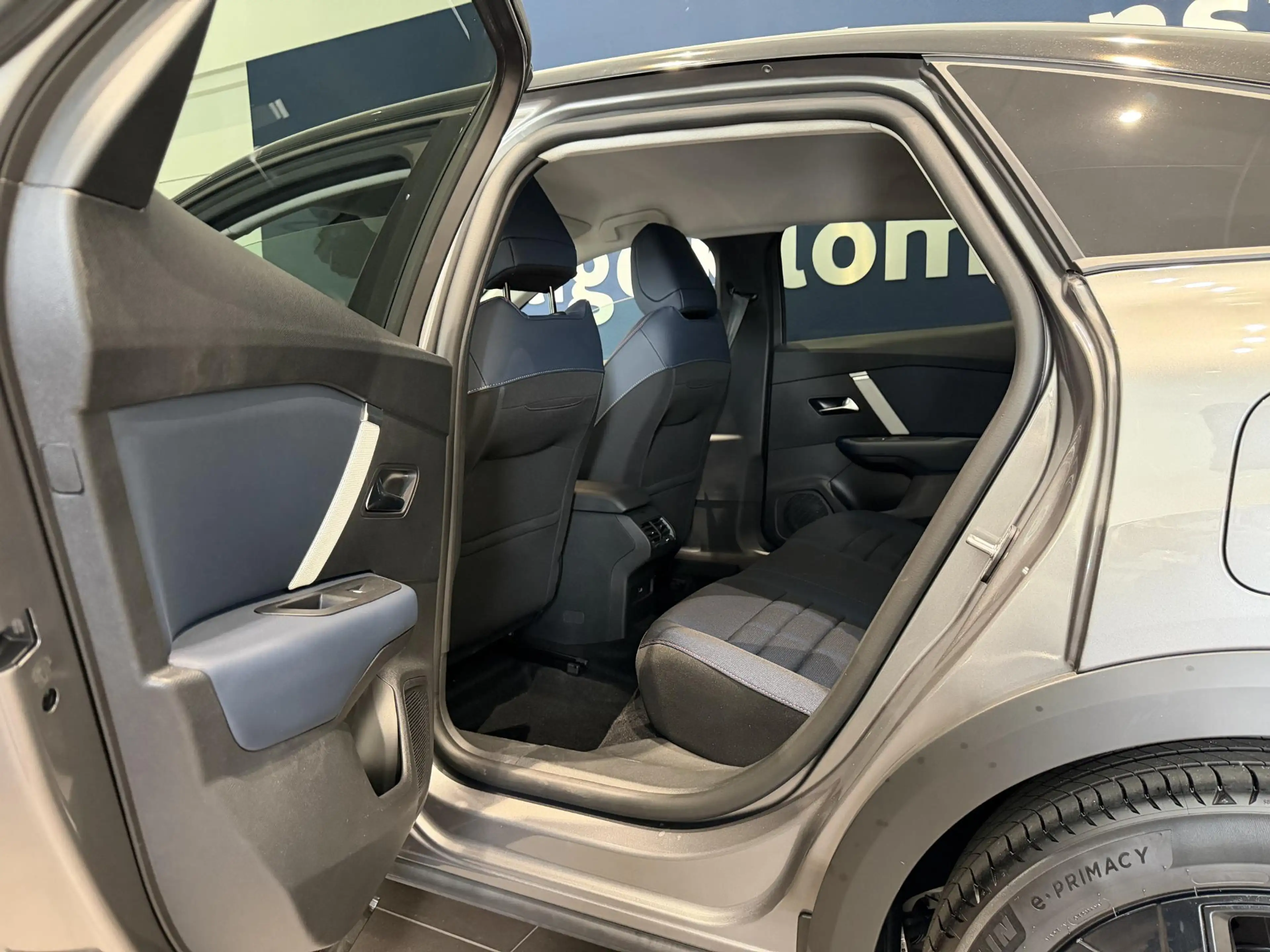 Citroen E-C4 Electric Collection 156pk Extended range 54 kWh — photo 7