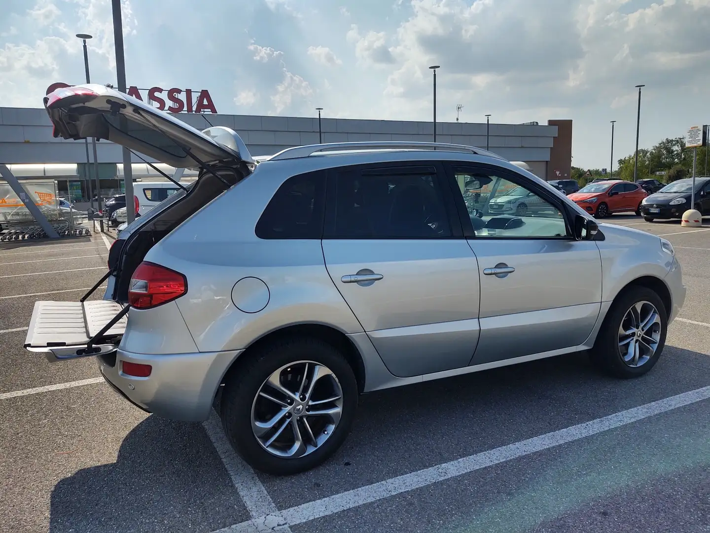 Renault Koleos 2.0 dci Dynamique esm 4x4 150cv - 1