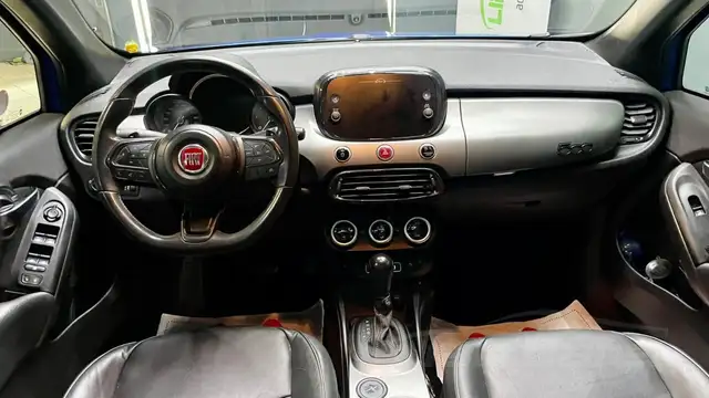 Fiat 500x view 9