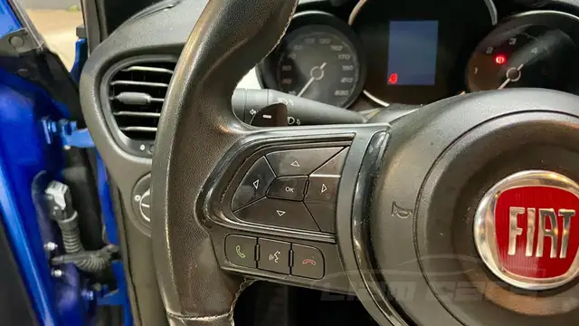 Fiat 500x view 14
