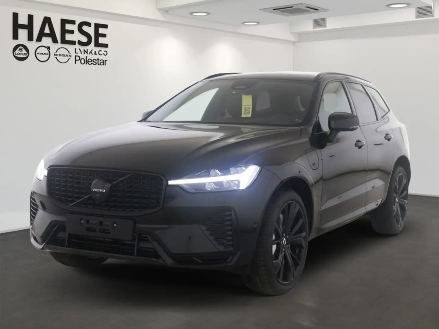 Volvo XC60 T6 Ultra Black Edition Plug-In Hybrid AWD EU6e Pan Noir - 1