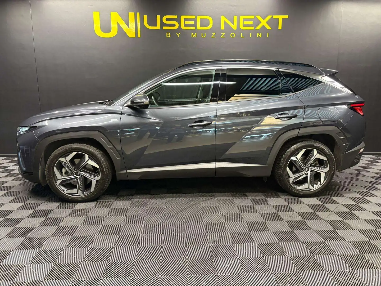 Hyundai TUCSON Tucson IX35 150CH TOIT PANO / CAR PLAY / SIEGES... Gris - 2