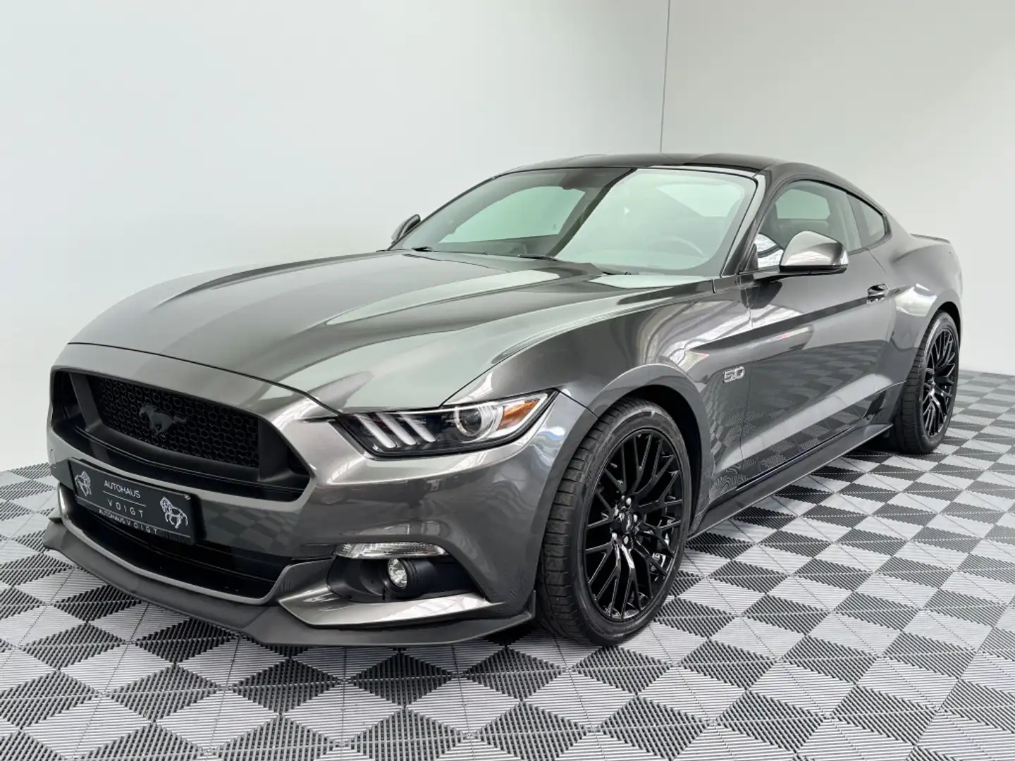 Ford Mustang GT|SYNC3|LED|no-OPF|Deutsches Fzg.| Grey - 2