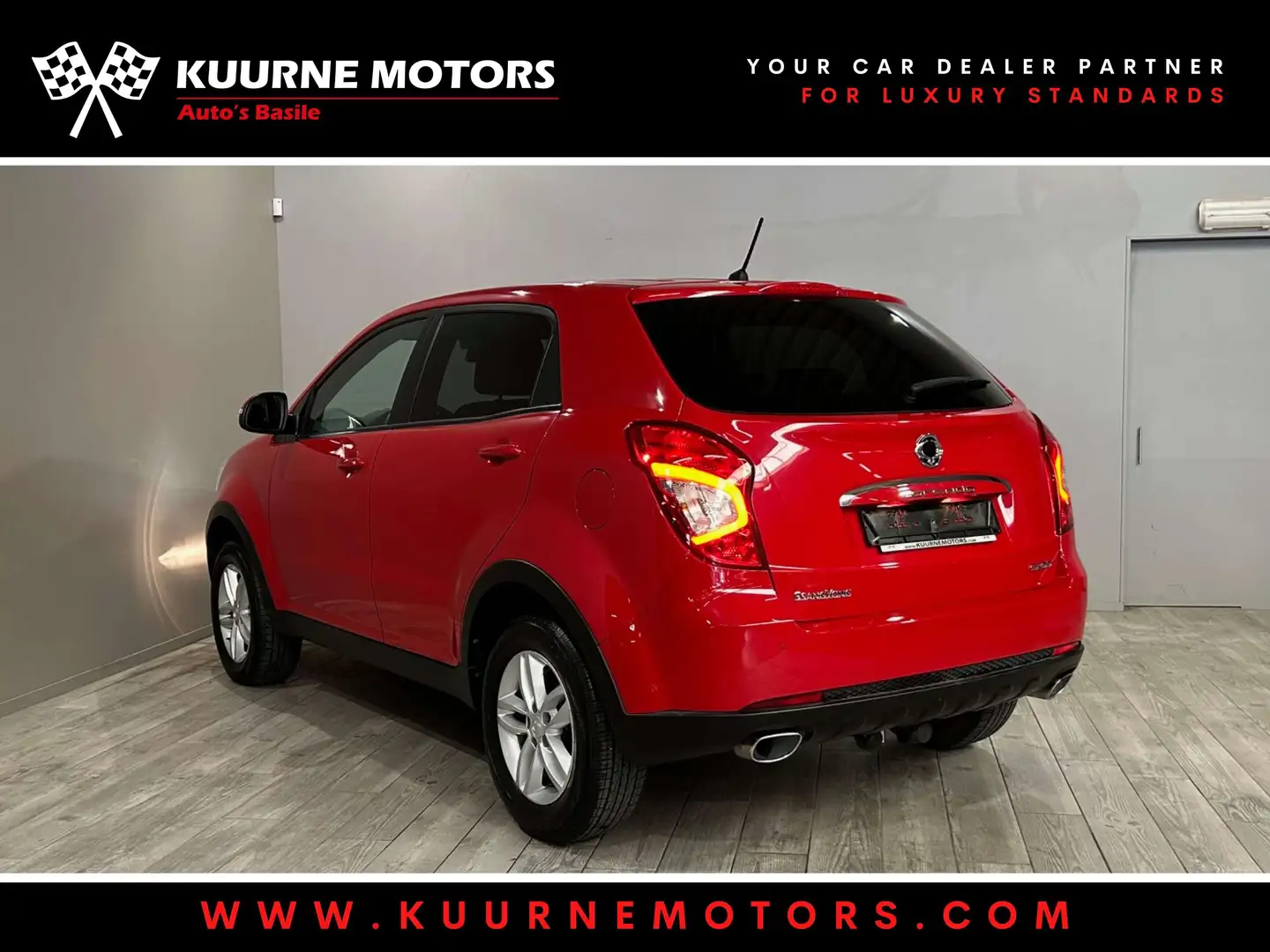 SsangYong Korando 2.0i 2WD Alu16\/Airco/Cruise/Pdc/Bt *1j garantie* Rouge - 2