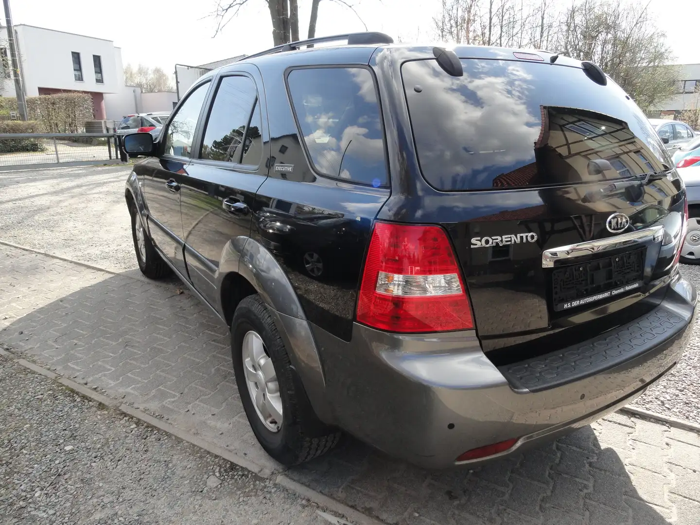 Kia Sorento 2.5 CRDi VGT Aut. EX Navi+Schiebedach+3,5t Чорний - 2