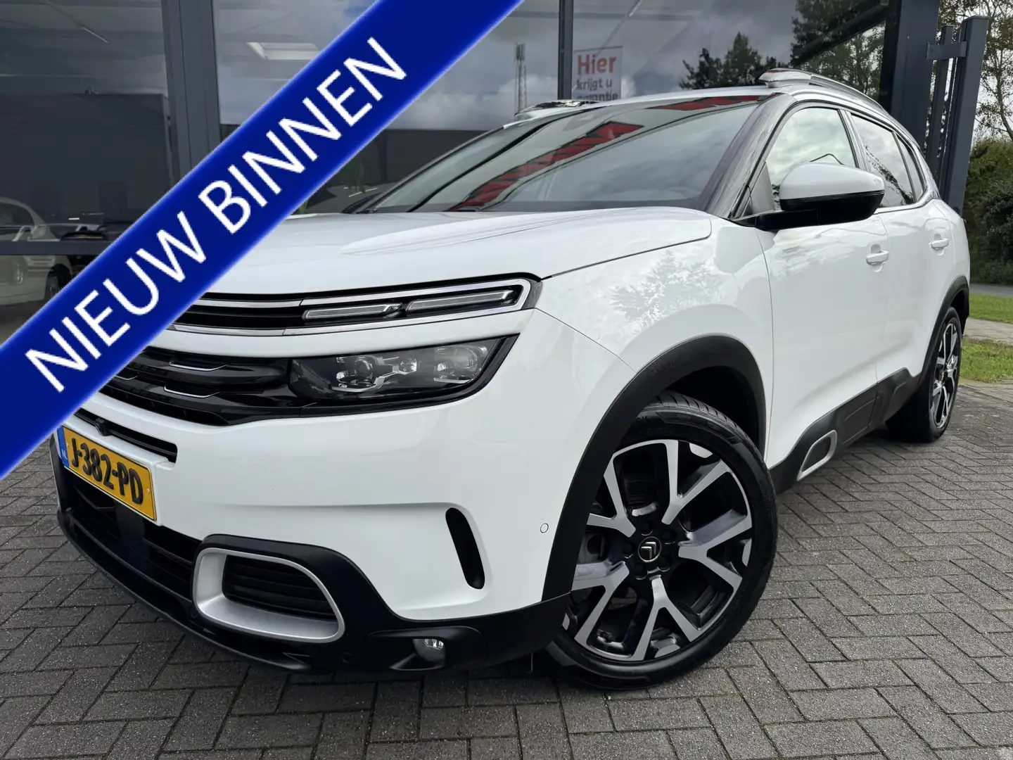 Citroen C5 Aircross 1.2 PureTech Business Plus Wit - 1